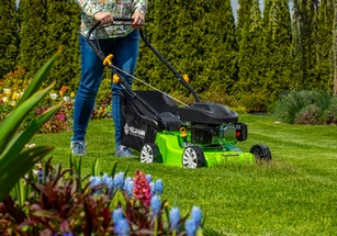 Obrázek produktu Benzínová sekačka FIELDMANN FZR 4003-79BH 50003997 8