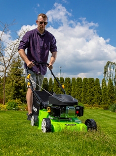 Obrázek produktu Benzínová sekačka FIELDMANN FZR 4003-79BH 50003997 9