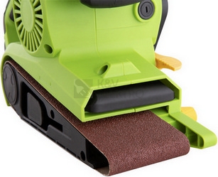 Obrázek produktu Pásová bruska FIELDMANN FDBP 200901-E 900W 76x533mm 50004089 8