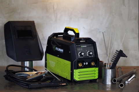 Obrázek produktu Invertorová svářečka FIELDMANN FDIS 20140-E 50004416 8