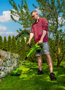Obrázek produktu Aku strunová zahradní sekačka FIELDMANN FZS 70105-0 20V bez nabíječky a baterie 50004553 2