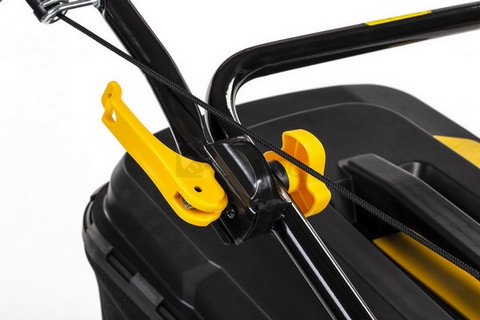 Obrázek produktu Benzínová sekačka FIELDMANN FZR 4614-144B 50004664 1