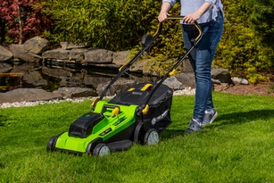 Obrázek produktu Akumulátorová sekačka FIELDMANN FZR 70435-0 2x20V bez nabíječky a baterie 50005042 4