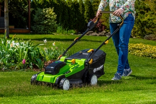 Obrázek produktu Akumulátorová sekačka FIELDMANN FZR 70435-0 2x20V bez nabíječky a baterie 50005042 9