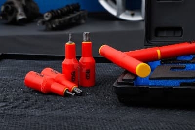 Obrázek produktu VDE sada nástrčných hlavic 1/2" T-profil BGS BS7131 7