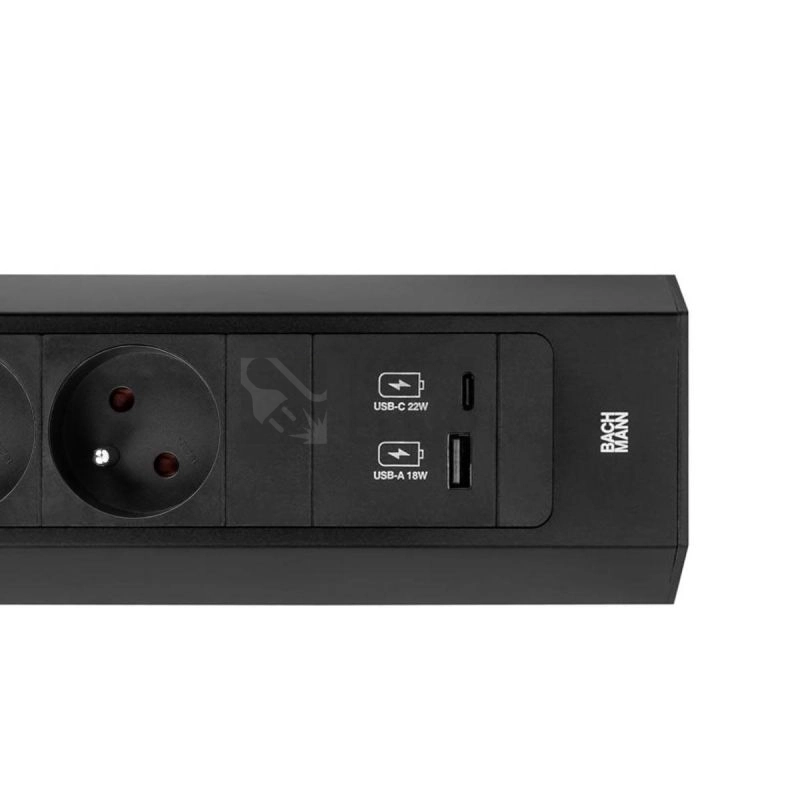 Obrázek produktu Rohová zásuvková lišta Bachmann 932.103 CASIA 2x230V USB nabíječka A/C 3