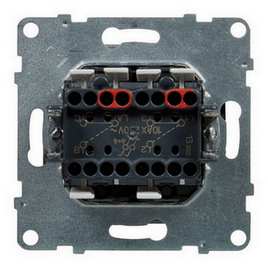 Legrand SUNO vypínač č.6+6 schodišťový bílý 721108