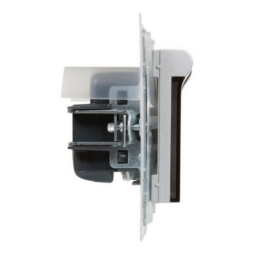Legrand SUNO zásuvka s clonkami IP44 hliník 721386 (obrázek 5)