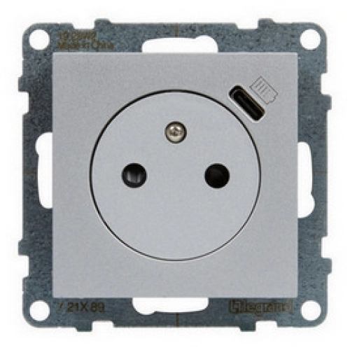Legrand SUNO zásuvka s USB nabíjením hliník 721389 (obrázek 3)