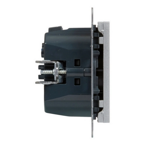Legrand SUNO zásuvka s USB nabíjením hliník 721389 (obrázek 6)