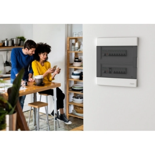 Rozvodnice pod omítku Schneider Electric EASY9 EU 18M kourové dveře EZ9EUA118 (obrázek 4)