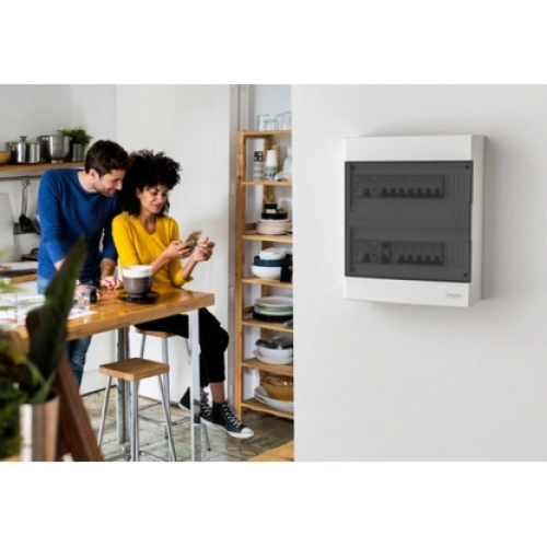 Rozvodnice nástěnná Schneider Electric EASY9 EU 18M kourové dveře EZ9EUC118 (obrázek 7)