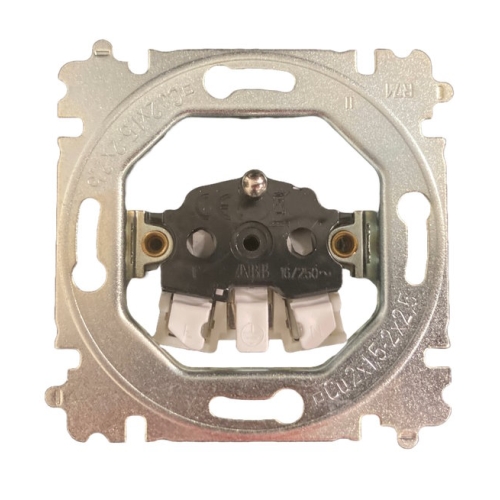 ABB Zoni zásuvka matná bílá 6619T-A06657 240 s clonkami (2CHT196657A4240)