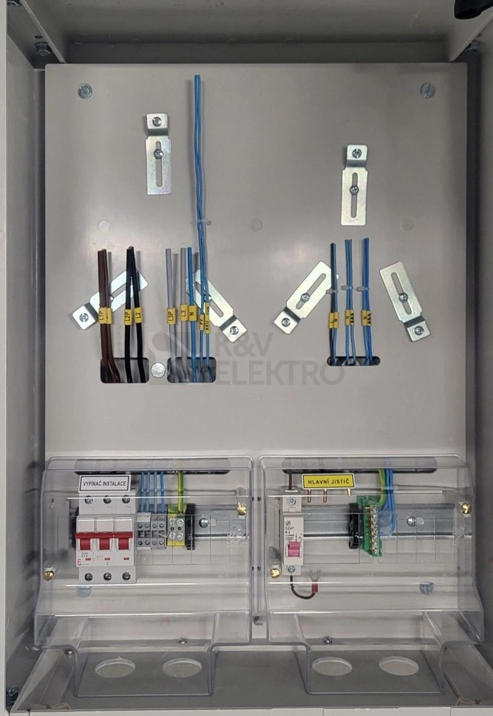 Obrázek produktu Elektroměrový rozvaděč pro fotovoltaiku DCK ER212/NVP7P-C 63A/QM s vypínačem šedý pro ČEZ, EGD (E.ON) 2