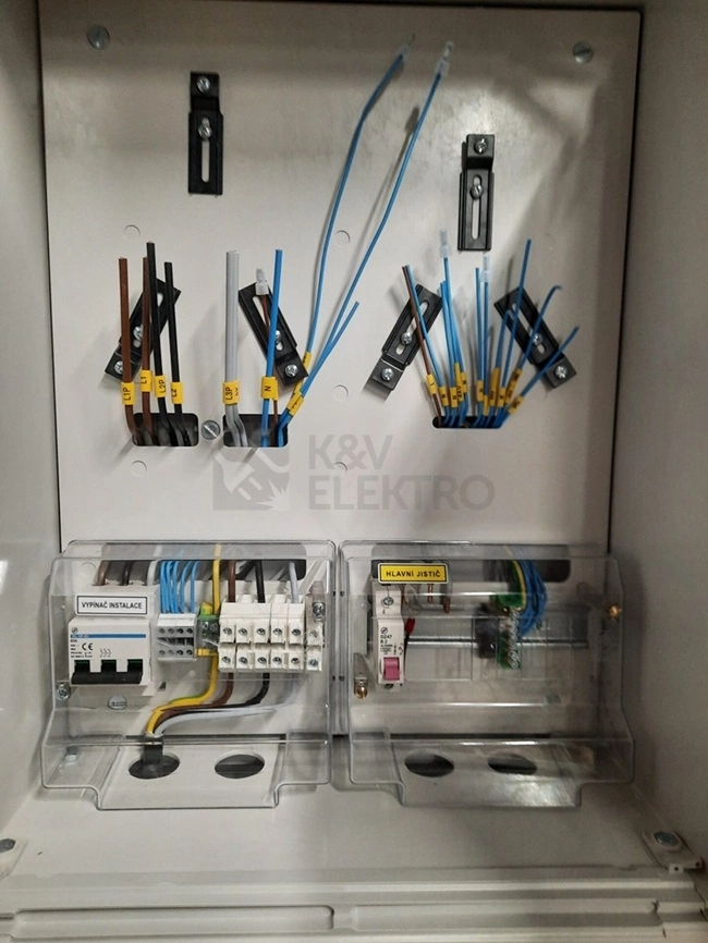 Obrázek produktu Elektroměrový rozvaděč pro fotovoltaiku pilíř DCK Helga 2H-N-C/63A-QM s vypínačem a zásuvkami šedý pro ČEZ, EGD (E.ON) 5941000123 1