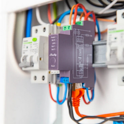 Spínací modul na DIN lištu Shelly Pro 2 2 kanály 2x16A max. zatížení 25A 110-240V AC WiFi LAN