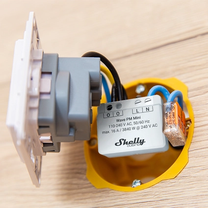 Spínací modul Shelly Wave PM Mini monitorování spotřeby energie Z-Wave (obrázek 2)