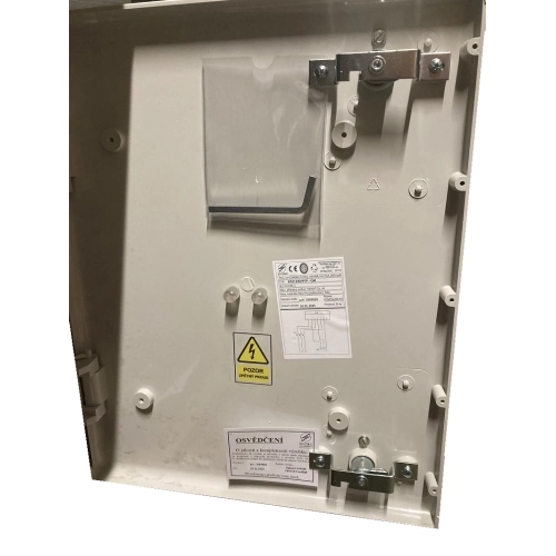 Elektroměrový rozvaděč DCK ER513/KVP7P-QM s vypínačem šedý pro PRE (obrázek 3)