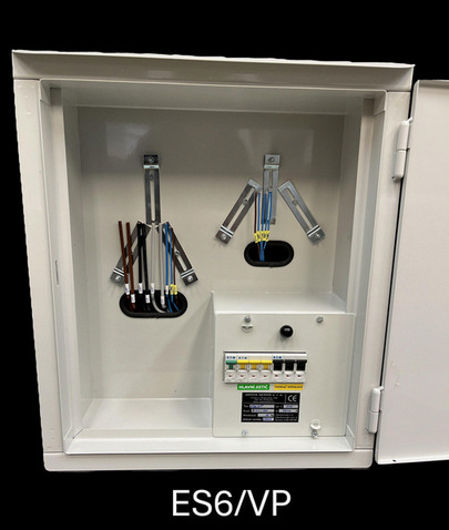 Elektroměrový rozvaděč AROVA SERVIS ES 6/VP 25A/3+HDO pro ČEZ šedý