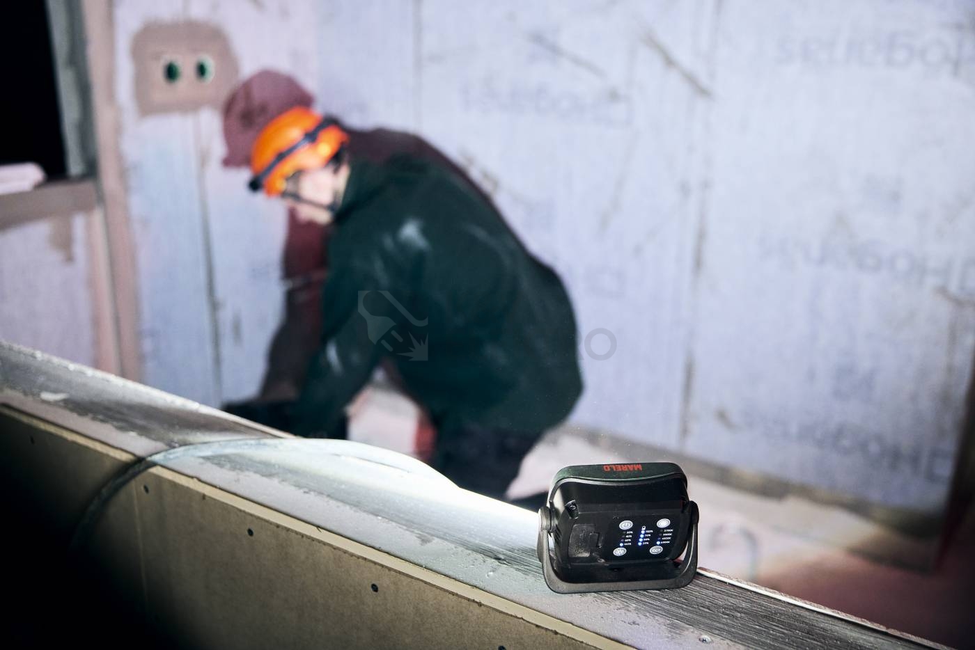 Obrázek produktu  Pracovní světlo Capella 2000RE s magnetem dobíjecí 6 režimů svícení IP 54 MARELD 690000229 2