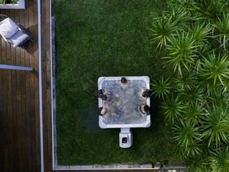 Obrázek produktu Vířivka MSPA Oslo Amber (kombi střeně hnědá s bílým horním lemem) Marimex 11400284 10