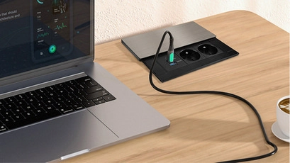 Vestavný blok zásuvek s posuvným krytem 2 zásuvky USB A+C 20W PD 2m stříbrný Solight PP128C-PD20 (obrázek 4)