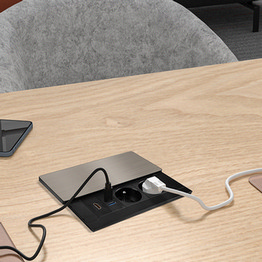 Vestavný blok zásuvek s posuvným krytem 2 zásuvky HDMI USB A+C 20W PD 2m stříbrný Solight PP128C-PD20-HDMI