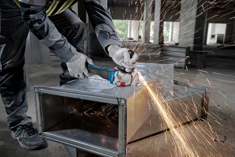 Obrázek produktu Aku úhlová bruska 125mm Bosch GWS 18V-8 0.601.9N9.021 1x4Ah 1