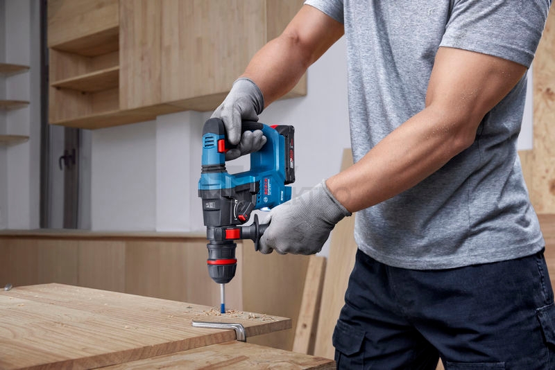 Obrázek produktu Aku vrtací kladivo SDS-Plus Bosch GBH 18V-18 X 0.611.927.100 bez nabíječky a baterie 7