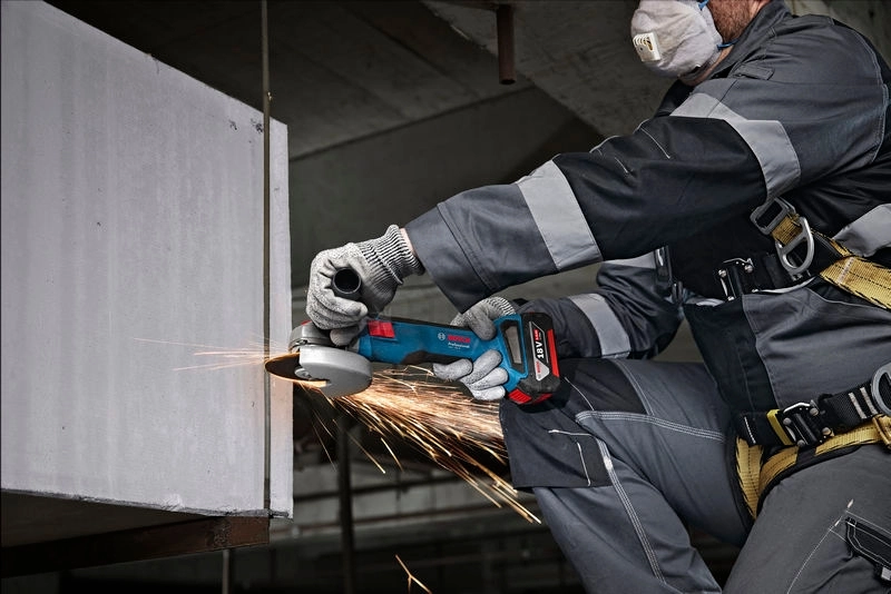 Obrázek produktu Aku úhlová bruska 125mm Bosch GWS 18V-8 0.601.9N9.000 bez nabíječky a baterie 4