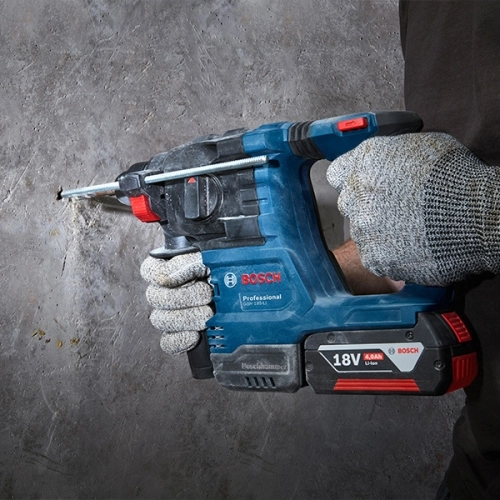 Aku vrtací kladivo SDS-Plus Bosch GBH 185-LI 0.611.924.022 4Ah (obrázek 4)