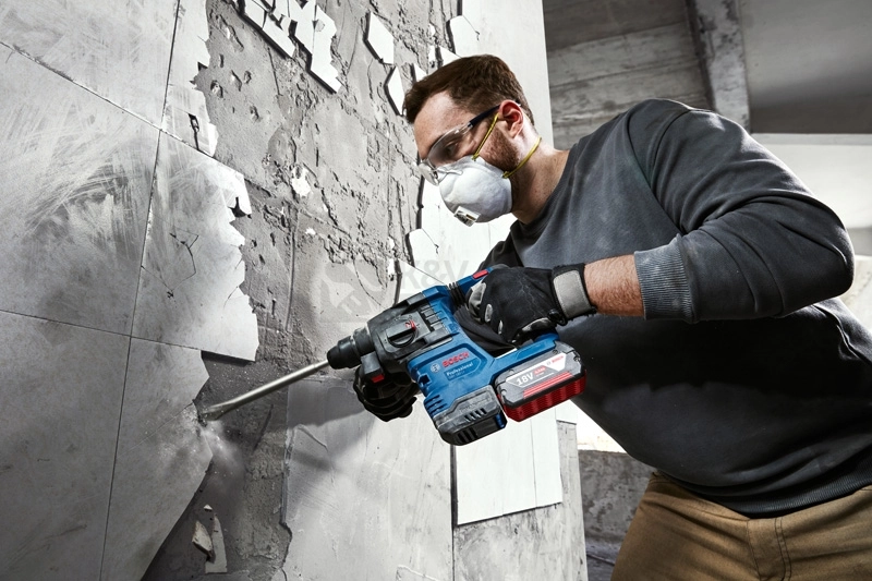Obrázek produktu Aku vrtací kladivo SDS-Plus Bosch GBH 185-LI 0.611.924.022 4Ah 3