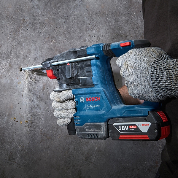 Obrázek produktu Aku vrtací kladivo SDS-Plus Bosch GBH 185-LI 0.611.924.022 4Ah 5