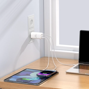 Rychlonabíjecí zásuvkový adaptér 2x USB-C a 1x USB-A Cubenest PD GaN Adaptér 65W S3D0 bílý (obrázek 4)