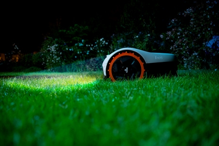 Obrázek produktu Bezdrátová autonomní robotická sekačka SEGWAY I105E 600m2 5