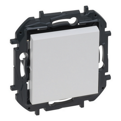  Legrand Niloé Step vypínač č.6 bílá 863106B