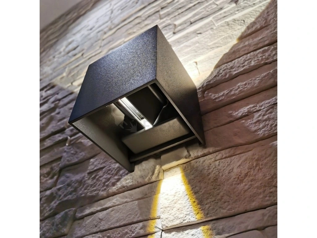 Obrázek produktu Venkovní nástěnné LED svítidlo MANTRA DAVOS tmavě šedá 3000K IP54 2x6W 6