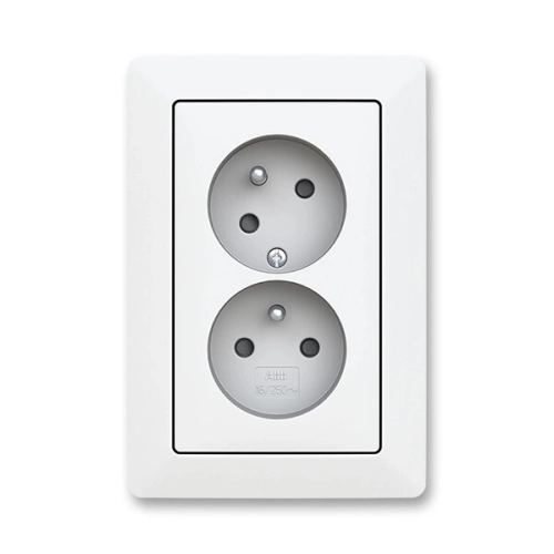 ABB Zoni dvojzásuvka matná bílá 5513T-C02157 240 s clonkami