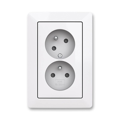 ABB Zoni dvojzásuvka bílá 5513T-C02157 500 s clonkami