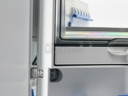Obrázek produktu Zásuvková skříň ELSYBOX IP44 2x230V 1x400V/16A/5p P692F00120F jištěná s chráničem
6