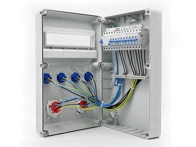 Obrázek produktu Zásuvková skříň ELSYBOX IP44 4x230V 1x400V/16A/5p 1x400V/32A/5p P698F01140F jištěná s chráničem
2