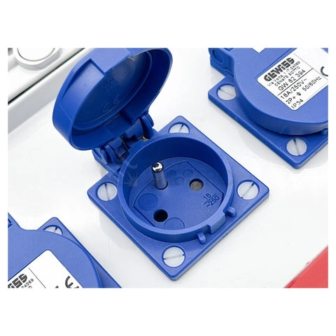 Obrázek produktu Zásuvková skříň ELSYBOX IP44 4x230V 1x400V/16A/5p 1x400V/32A/5p P698F01140F jištěná s chráničem
5