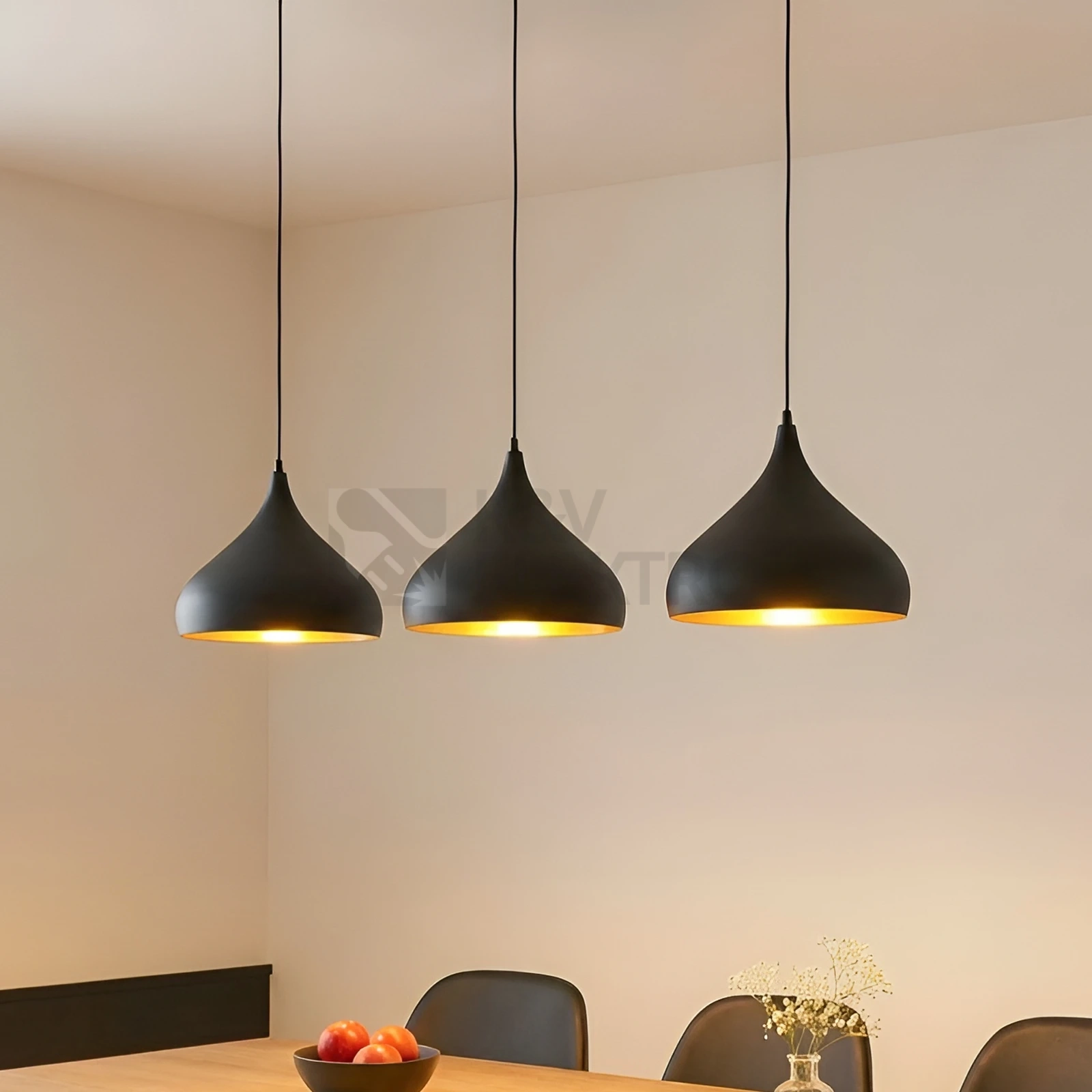 Obrázek produktu Závěsné svítidlo Lindby Elamira černá/zlatá kov 133cm 3xE27 60W bez žárovek 9627803 6